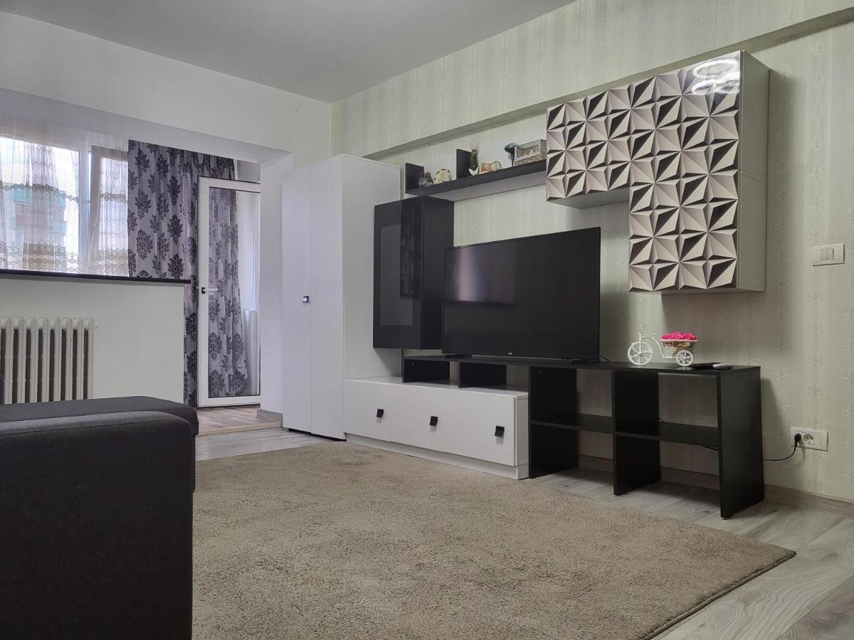 Apartament Cu 3 Camere Chiar In Inima Capitalei Bucarest Exterior foto